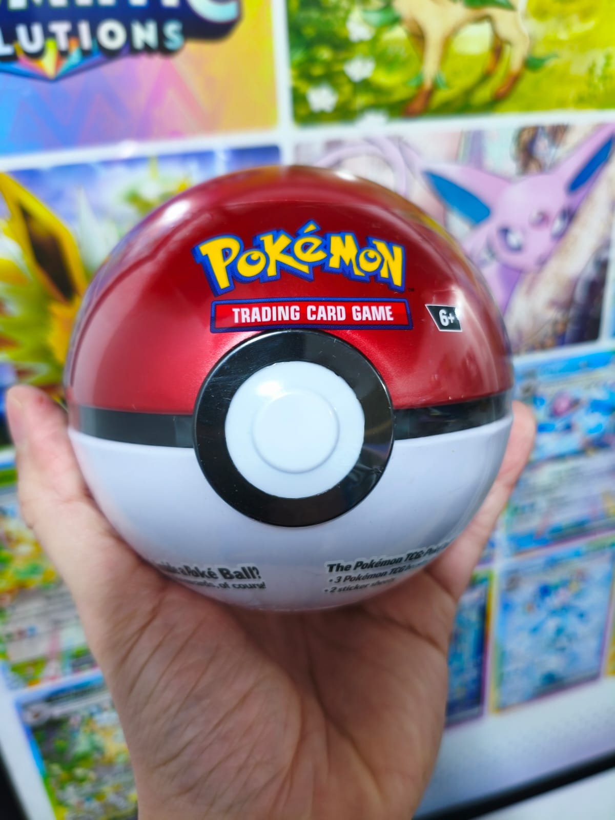 Poke Ball Tin 2025 Ingles